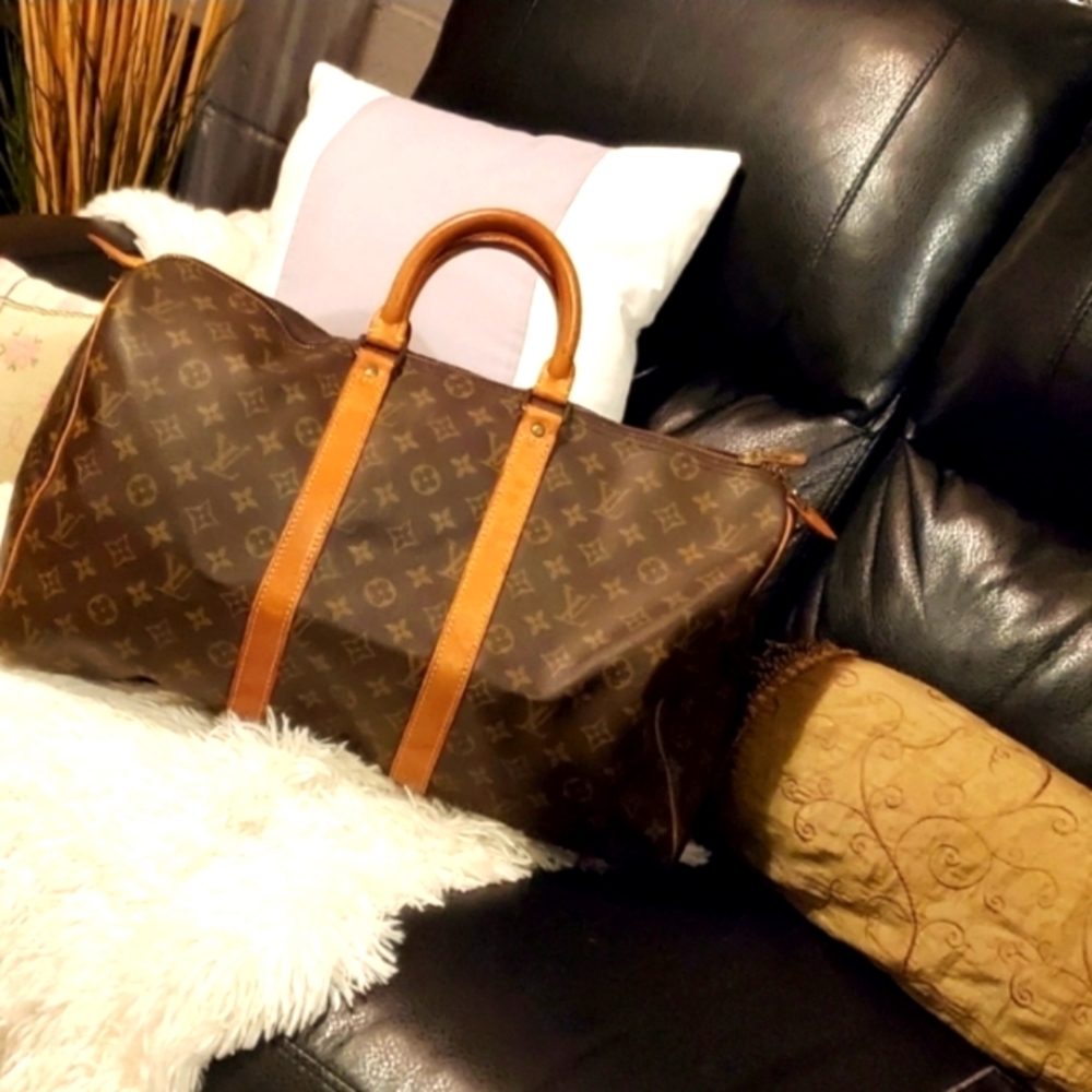 Louis Vuitton Keepall 45 Bandolier Travel Bag